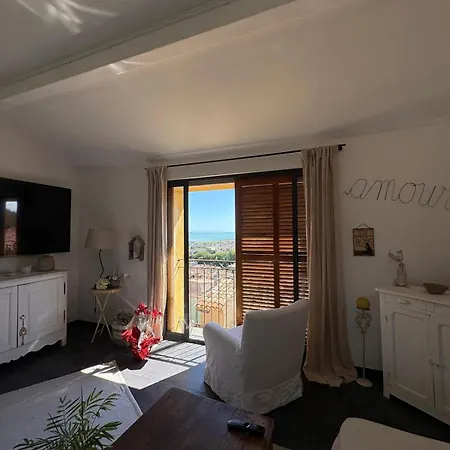 Maison De Village Avec Vue Magnifique Casa de Férias Cagnes-sur-Mer